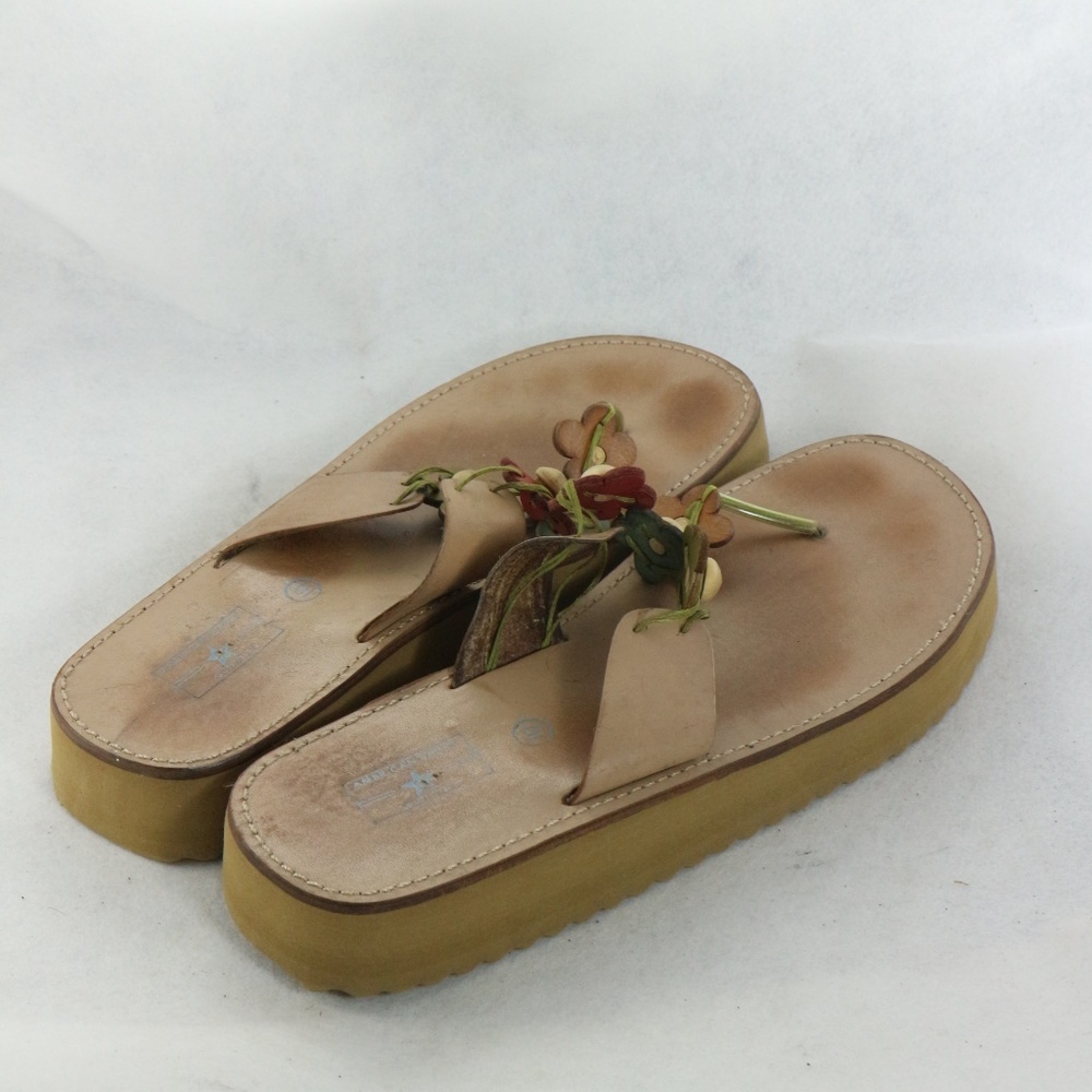 AMERICAN EAGLE OUTFITTERS Leather Thong Sandals - Picture 6 of 7